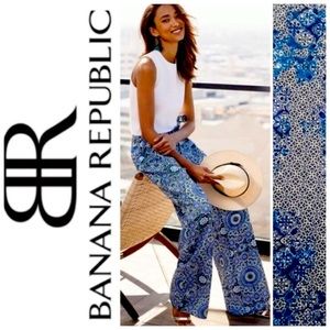 Banana Republic Medallion Palazzo Pants 4P